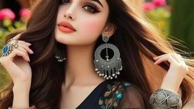 منال عباس 
