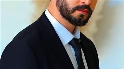 ثلاث ذئاب وغزاله بقلم ريناد يوسف