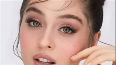 ساره منصور 