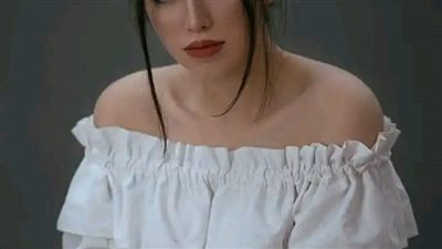 هل تذكرون السيدة الحامل التي غـزا النحل