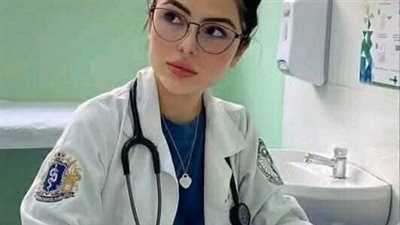 منال عباس 
