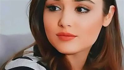 بعد ان تخرجت ذهبت لابيها